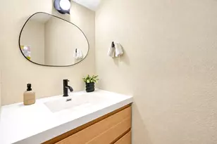1137 Brace Ave 4, San Jose, CA 95125 - Photo 27