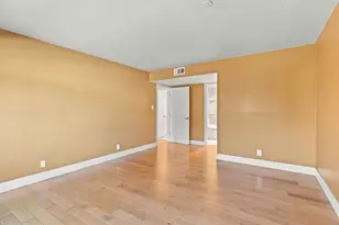 73 3rd St 15B, Los Altos, CA 94022 - Photo 15