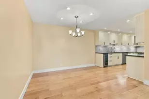 73 3rd St 15B, Los Altos, CA 94022 - Photo 7