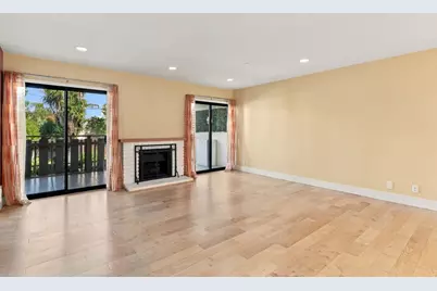 73 3rd St 15B, Los Altos, CA 94022 - Photo 5
