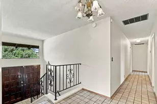 17852 Andrews St, Monte Sereno, CA 95030 - Photo 7