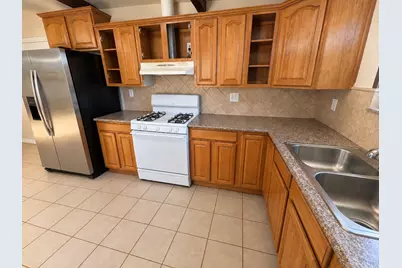 624 John St, Salinas, CA 93905 - Photo 5