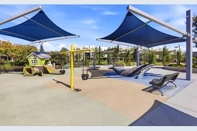 5731 Synergy Ct, San Jose, CA 95119 - Photo 37