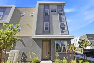5731 Synergy Ct, San Jose, CA 95119 - Photo 3