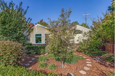 1119 Oregon Ave, Palo Alto, CA 94303 - Photo 3