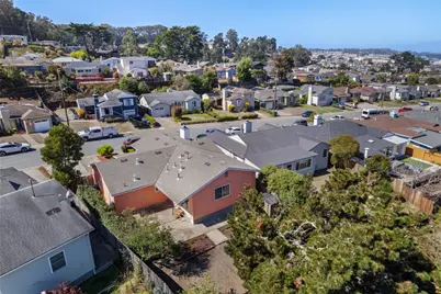 1716 Louvaine Dr, Daly City, CA 94015 - Photo 37