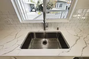 118 Chateau La Salle Dr, San Jose, CA 95111 - Photo 7