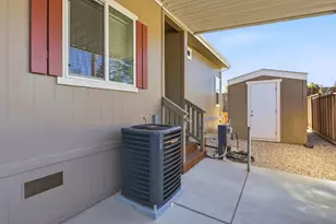 406 Los Encinos Ave 406, San Jose, CA 95134 - Photo 33