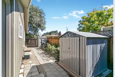 2129 Belmont Ave, San Carlos, CA 94070 - Photo 31
