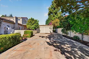 398 Crest Dr, San Jose, CA 95127 - Photo 11