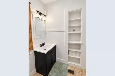 1030 W Rose St, Stockton, CA 95203 - Photo 15