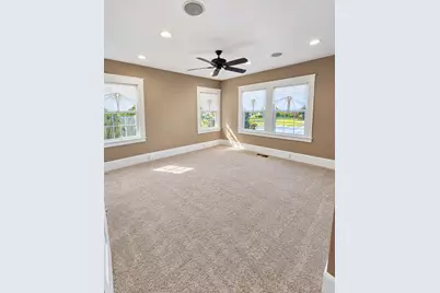 1030 W Rose St, Stockton, CA 95203 - Photo 11