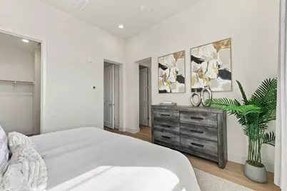 561 San Pasqual Ter 4, Sunnyvale, CA 94085 - Photo 19