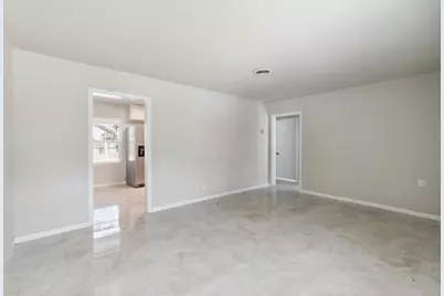 1087 Souza St, Turlock, CA 95380 - Photo 5