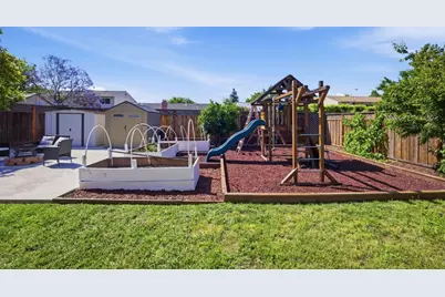 520 Tigerwood Way, San Jose, CA 95111 - Photo 25