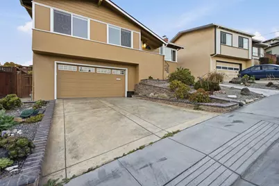 2715 Concord Way, San Bruno, CA 94066 - Photo 3