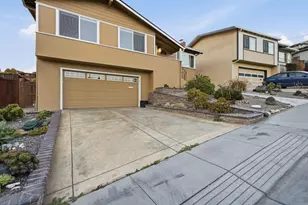 2715 Concord Way, San Bruno, CA 94066 - Photo 3