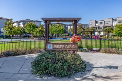 584 San Posadas Ter 100, Sunnyvale, CA 94085 - Photo 33