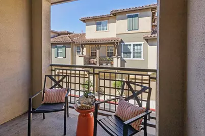 584 San Posadas Ter 100, Sunnyvale, CA 94085 - Photo 9