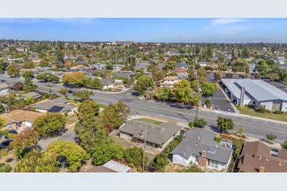 6990 Bollinger Rd, San Jose, CA 95129 - Photo 35