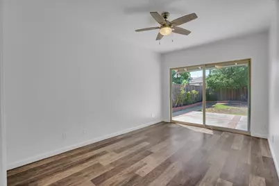 6990 Bollinger Rd, San Jose, CA 95129 - Photo 17