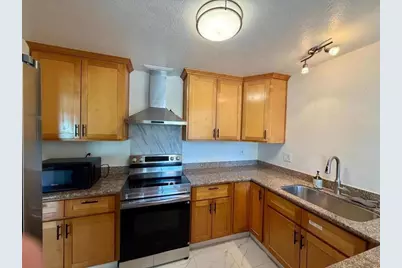 311 Hans Way, San Jose, CA 95133 - Photo 5