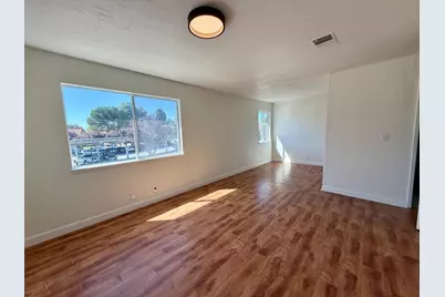 311 Hans Way, San Jose, CA 95133 - Photo 7