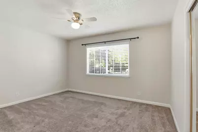 215 Eastman St, Hayward, CA 94544 - Photo 19
