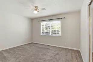 215 Eastman St, Hayward, CA 94544 - Photo 19