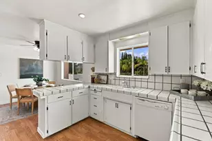 796 Lawrence Dr, Gilroy, CA 95020 - Photo 19