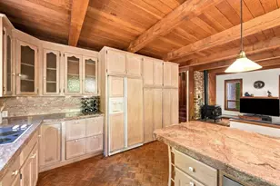 164 Filbert Rd, Woodside, CA 94062 - Photo 9