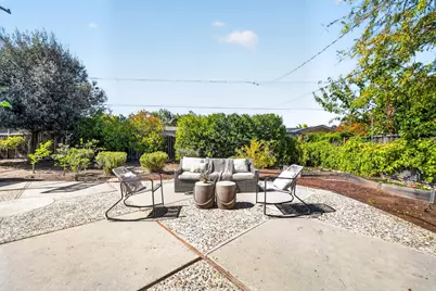 1443 Hollenbeck Ave, Sunnyvale, CA 94087 - Photo 37