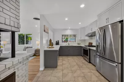 1443 Hollenbeck Ave, Sunnyvale, CA 94087 - Photo 11
