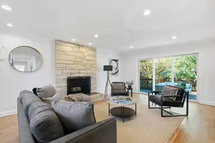 860 Chesterton Ave, Redwood City, CA 94061 - Photo 3