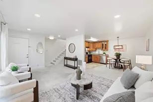 490 Auburn Way 15, San Jose, CA 95129 - Photo 1