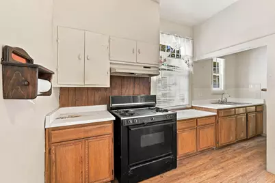 5619 Harmon Ave, Oakland, CA 94621 - Photo 13