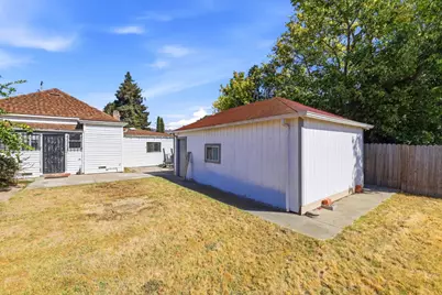 5619 Harmon Ave, Oakland, CA 94621 - Photo 39