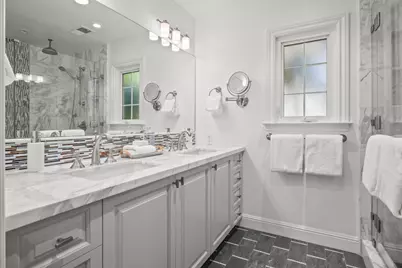 30 Yorkshire Ln, Redwood City, CA 94062 - Photo 31