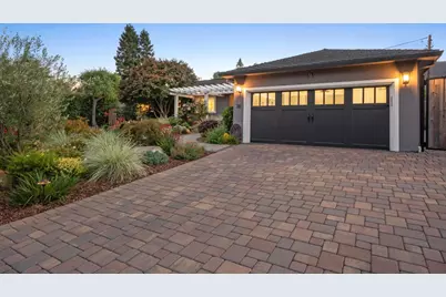 30 Yorkshire Ln, Redwood City, CA 94062 - Photo 3