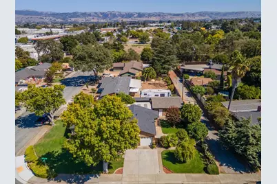 8190 Hanna St, Gilroy, CA 95020 - Photo 5