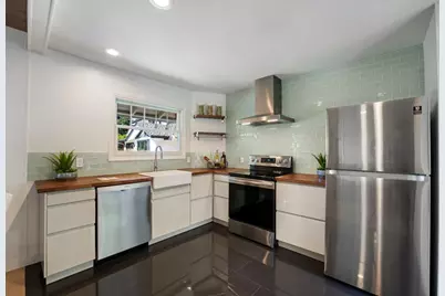 26209 Dori Ln, Los Altos Hills, CA 94022 - Photo 57