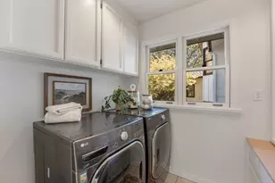 26209 Dori Ln, Los Altos Hills, CA 94022 - Photo 39