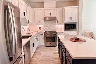 210 Verandah Ave, Novato, CA 94945 - Photo 7
