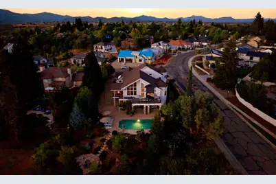 881 Sunkist Ct, Redding, CA 96001 - Photo 95