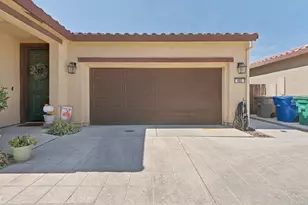 863 Fritz Dr, Los Banos, CA 93635 - Photo 3