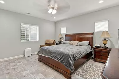 863 Fritz Dr, Los Banos, CA 93635 - Photo 17