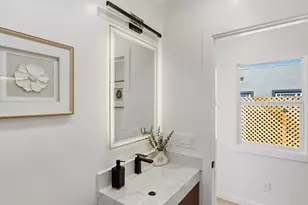 1425 California Dr, Burlingame, CA 94010 - Photo 33