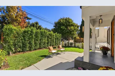 1425 California Dr, Burlingame, CA 94010 - Photo 5
