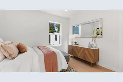 1425 California Dr, Burlingame, CA 94010 - Photo 25