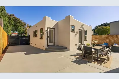 1425 California Dr, Burlingame, CA 94010 - Photo 47